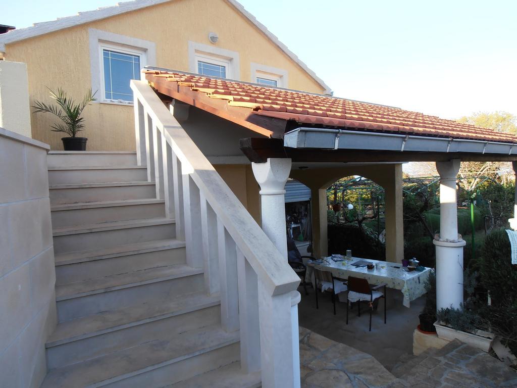Jenny'S House Apartment Supetar Exterior foto